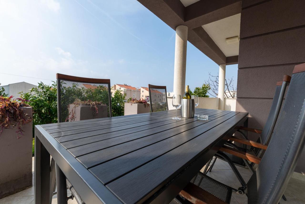 Apartman Monti Zadar Bagian luar foto