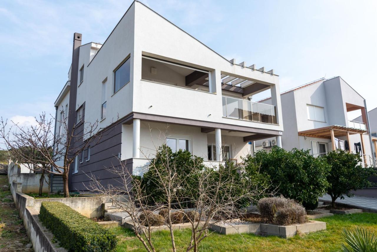 Apartman Monti Zadar Bagian luar foto